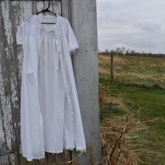 Vintage Other - Vintage Shadow Line  Night gown/dress